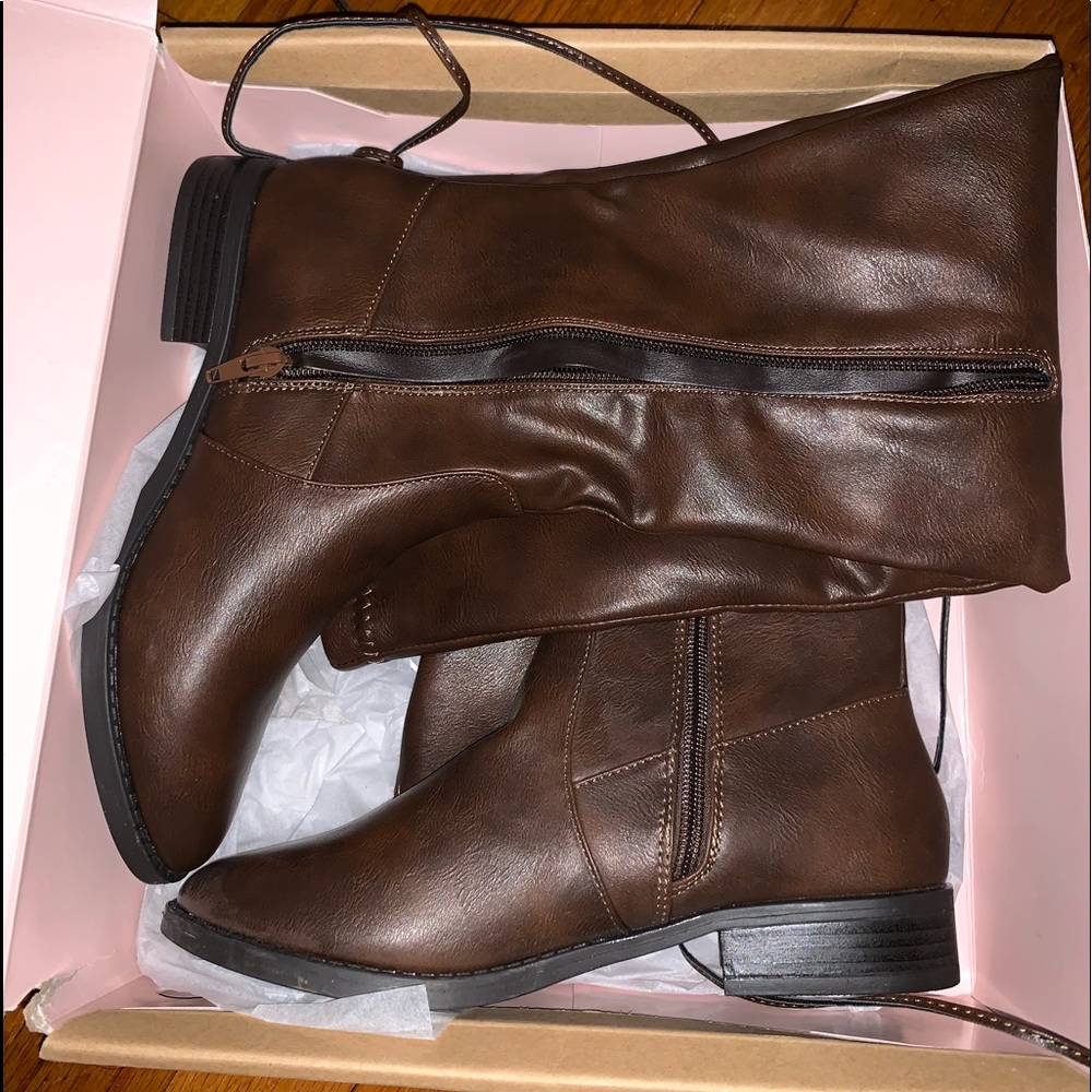 Leather boots